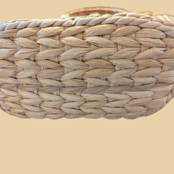 Capelli Elegant Floral Embroidered Straw Tote - Picture 2 of 8